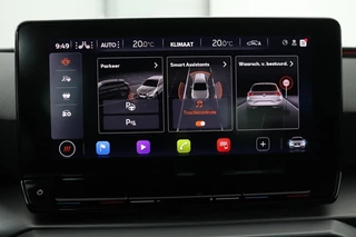 SEAT Leon SEAT Leon 1.0 TSI FR Launch Edition | Carplay |  Stoel & stuurverwarming | Adaptive cruise | Camera | Full LED | Keyless | Navigatie | Park Assist - afbeelding nr 21