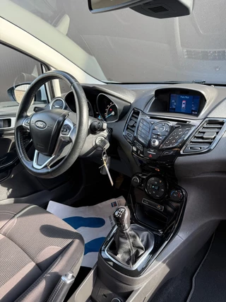 Ford Fiesta Ford Fiesta 1.0 EcoBoost Titanium - afbeelding nr 19