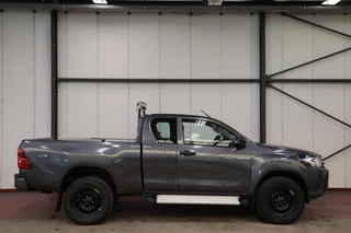 Toyota Hilux Toyota HiLux 2.4 D-4D 150PK Xtra Cab 4X4 - afbeelding nr 3