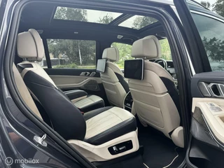 BMW X7 BMW X7 Xdrive40i HIGH EXE NAVI/HEAD-UP/B&W/PANO VOL! - afbeelding nr 8