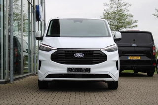 Ford Transit Custom Ford Transit Custom 320 2.0 TDCI L1H1 Limited 170pk | Driver Assistance Pack | Stoelverwarming | SYNC 4 Navigatie | BLIS | Voorruitverwarming | All Weather banden - afbeelding nr 2