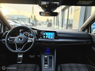 Volkswagen Golf Volkswagen Golf 1.4 eHybrid GTE Panorama/HUD/Camera/IQ Light - afbeelding nr 41
