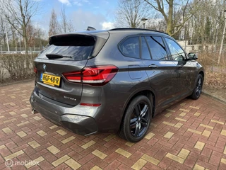 BMW X1 BMW X1 xDrive25e M-sport / Luxe / Led / Sportief - afbeelding nr 18