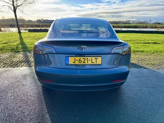 Tesla Model 3 - afbeelding nr 3