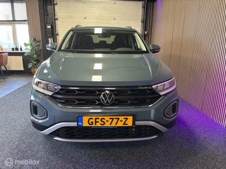 Volkswagen T-Roc Volkswagen T-Roc  1.5 TSI 150 PK |DSG |Carplay|PDC| - afbeelding nr 2