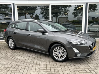 Ford Focus Wagon 1.0 EcoBoost Titanium Business
