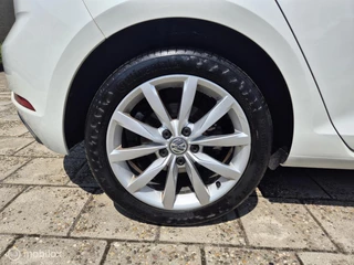 Volkswagen Golf Volkswagen Golf 1.4 TSI Highline, Digi Dash, Carplay, NAP! - afbeelding nr 33
