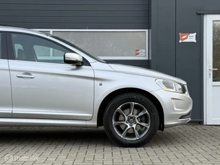 Volvo XC60 Volvo XC60 2.0 D4 FWD Geartronic-8 Summum Ocean Race /Panoramadak/Xenon/Leder/2xelek.stoel/Camera/Sensus navi/Trekhaak/Volledig Volvodealer onderhouden. - afbeelding nr 65