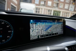 Mercedes-Benz EQC HUD 360 Panoramadak Apple Carplay Sfeerverlichting Junge Sterne garantie 8/2029 BTW auto 80 kWh - afbeelding nr 37