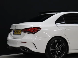 Mercedes-Benz A-Klasse Mercedes-Benz A-Klasse 180 AMG Sport [SCHUIFKANTELDAK, APPLE CARPLAY, ANDROID, HALF LEDER, CAMERA, STOELVERWARMING, PDC V+A, CRUISE, NIEUWSTAAT] - afbeelding nr 22