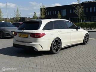 Mercedes-Benz C-Klasse Mercedes C-klasse Estate C43 AMG 4MATIC Panodak Leer AMG uitlaat Burmeister Camera 19 INCH - afbeelding nr 2