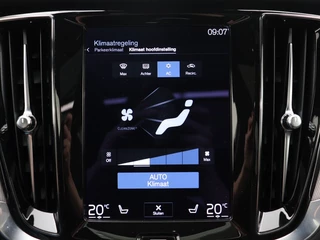 Volvo V60 Volvo V60 T8 PLUG-IN HYBRID AWD R-DESIGN SCHUIFDAK HEAD-UP DISPLAY HARMAN - afbeelding nr 33