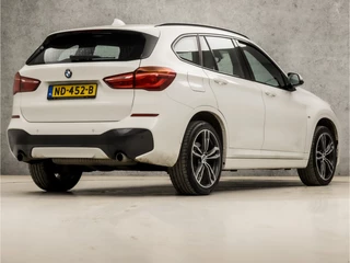 BMW X1 192Pk Automaat (GROOT NAVI, M PAKKET, HEAD-UP DISPLAY, LEDEREN SPORTSTOELEN, STOELVERWARMING, PARKEERSENSOREN, CRUISE, LED KOPLAMPEN, NIEUWE APK, NIEUWSTAAT) - afbeelding nr 5