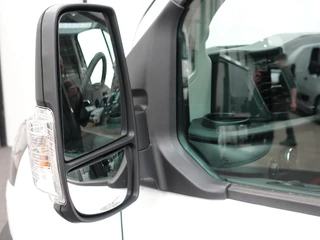 Ford Transit Ford Transit 310 2.0 TDCI L2H2 Trend Automaat Airco Navigatie Bluetooth Camera Cruise Control Trekhaak - afbeelding nr 10