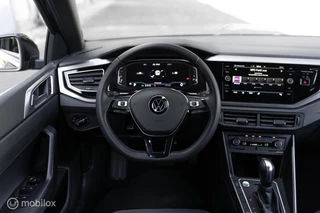 Volkswagen Polo Volkswagen Polo 1.0 TSI Highline DSG VIRTUAL LED ACC NAVI - afbeelding nr 9