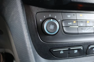 Ford Transit Connect Ford Transit Connect 1.5 EcoBlue L2 Trend Automaat Airco Navigatie Camera Trekhaak - afbeelding nr 30