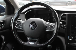 Renault Mégane Estate Renault Mégane Estate 1.2 TCe Bose / Trekhaak / Camera / Navigatie / Bose / 17'' / Half leder / Keyless / Dodehoek / DAB / Cruise Control - afbeelding nr 12