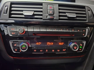 BMW 3 Serie BMW 3-serie 330e High Executive M Sport Leder Sch.dak Navi Clima LM NAP! - afbeelding nr 11