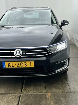 Volkswagen Passat Volkswagen Passat Variant 1.4 TSI GTE Highline - afbeelding nr 22