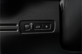 Volvo XC40 Volvo XC40 1.5 T5 Recharge Ultimate Bright Pano Leder H/K Memory Seats - afbeelding nr 46