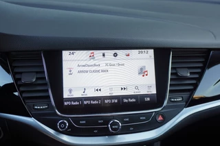 Opel Astra Opel Astra Sports Tourer 1.4 Turbo Innovation / Trekhaak / Camera/ AGR-stoelen / Navi / DAB+ - afbeelding nr 33