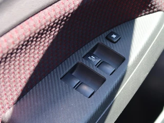 Mitsubishi Space Star Mitsubishi Space Star 1.2 Instyle / Automaat / Stoelverwarming / - afbeelding nr 9