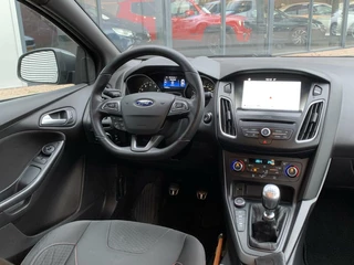 Ford Focus Ford Focus Wagon 1.0 ST-Line Cruise Led Carplay Nl Auto 2017 Eerste Eigenaar Dealer Onderhouden - afbeelding nr 22