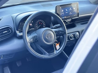 Toyota Yaris Toyota Yaris 1.5 VVT-i Style / Facelift / Apple carplay / Privacy glass - afbeelding nr 3