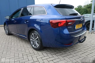 Toyota Avensis Toyota Avensis1.8 VVT-i Executive Business AUTOMAAT,TREKHAAK - afbeelding nr 5