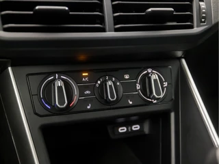 Volkswagen Polo (VIRTUAL COCKPIT, APPLE CARPLAY, STOELVERWARMING, SPORTSTOELEN, CRUISE, LM VEGLEN, PARKEERSENSOREN, NIEUWSTAAT) - afbeelding nr 9