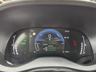 Toyota Yaris Cross Toyota Yaris Cross 1.5 Hybrid 130 Dynamic | Comfort Pack | Sensoren v/a | Stoelverw - afbeelding nr 10
