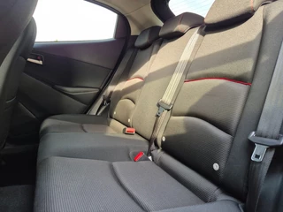 Mazda 2 Mazda 2 SKYACTIV-G 90 SPORTIVE / Trekhaak / Carplay - afbeelding nr 9