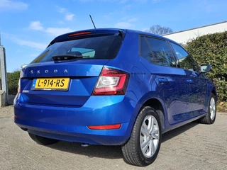 Škoda Fabia Škoda Fabia 1.0 TSI Ambition, Carplay! PDC! Nwe APK! Zondag Open! - afbeelding nr 11
