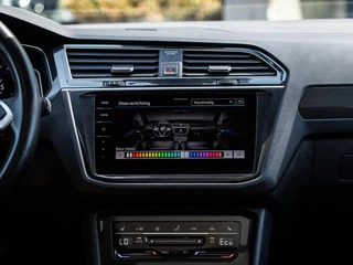 Volkswagen Tiguan Volkswagen Tiguan 1.4 TSI eHybrid R-Line|PANO|ACC|TREKHAAK - afbeelding nr 23