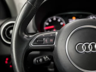 Audi A1 Sportback Automaat (5 DEURS, NAVIGATIE, XENON, PARKEERSENSOREN, SPORTSTOELEN, CRUISE, BLUETOOTH, NIEUWE APK, NIEUWSTAAT) - afbeelding nr 18