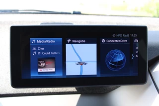 BMW i3 BMW i3 120Ah 42kWh automaat ECC/camera/cruise/DAB/navi/Harman Kardon/Stoelverw - afbeelding nr 6