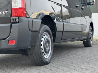 Renault Master Renault Master T35 2.3 dCi 135 L2H2 Cruise Navigatie Airco All Season banden Goed onderhouden - afbeelding nr 16