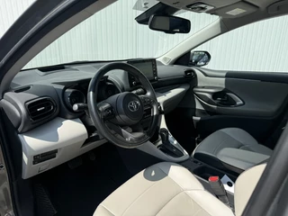 Toyota Yaris Toyota Yaris 1.5 Hyb. Executive HUD Leder Navi Trekhaak - afbeelding nr 14