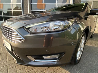 Ford Focus Ford Focus 1.0 Titanium incl. garantie en pechhulp - afbeelding nr 2