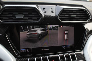 Lamborghini Urus Lamborghini Urus 4.0 V8 / NL Auto! / Full Carbon / Keramisch / B&O / Pano / 360Camera / Head-up / 23'' / Stoelventilatie / Massage - afbeelding nr 21