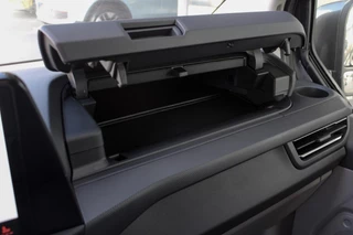 Ford E-Transit Ford E-Transit Cust. 320 L2H1 Limited 65 kWh 218pk | VOORRAAD | Inklapbare trekhaak | 17 inch lichtmetalen velgen (Carbonised Grey) | Driver Assistent Pack Premium | AGM accu | 3-fase laadkabel mode 3 32A, 10 meter | Centrale dubbele vergrendeling | Vehicle Integration System - afbeelding nr 33