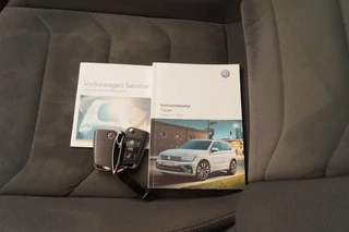 Volkswagen Tiguan Volkswagen Tiguan 1.4 TSI 150pk R-Line Business -PANO-LED-ECC-NAVI-PDC- - afbeelding nr 26