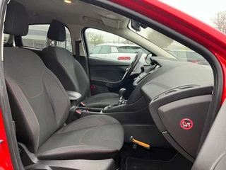 Ford Focus Ford Focus 1.5 Red Edition 150 PK Navi Cruise Climate - afbeelding nr 15