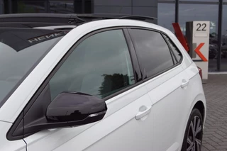Volkswagen Polo Volkswagen Polo 1.0 TSI DSG R-Line Panodak/ Camera / Virt. cockpit / IQ LED/ 17L - afbeelding nr 30