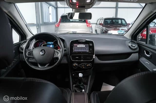 Renault Clio Renault Clio Estate 0.9 TCe Intens | Trekhaak | Alcantara | LED koplampen | NL auto NAP | Cruise | - afbeelding nr 10