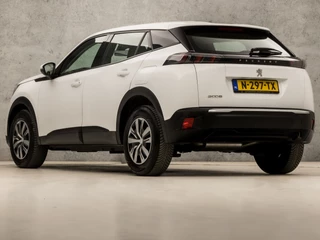 Peugeot 2008 (APPLE CARPLAY, LANE ASSIST, SPORTSTOELEN, PARKEERSENSOREN, CRUISE, DAB+, NIEUWE APK, NIEUWSTAAT) - afbeelding nr 3