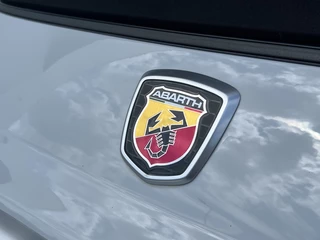 Abarth 500C Abarth 500C 595 1.4 T-Jet 145 PK Turbo - afbeelding nr 27