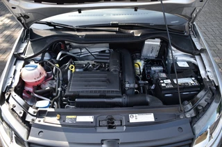 Volkswagen Polo Volkswagen Polo 1.2 TSI Highline CLIMA CRUISE NAVI PDC SCHUIFDAK - afbeelding nr 23