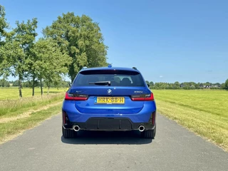 BMW 3 Serie BMW 330e Touring xDrive M-Sport|Driv. Ass. Prof|Pano|H&K|Head up|Zeer compleet|Topstaat! - afbeelding nr 30