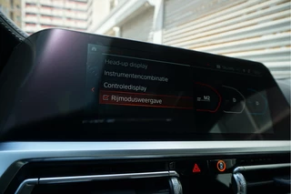 BMW 4 Serie BMW 4 Serie Coupé 440i xDrive High Executive | M-SPORT | SAN REMO GRUN | Panoramadak | Harman Kardon | Head Up Display | Adaptieve demping | APPLE CarPlay | 360 graden Camera - afbeelding nr 36
